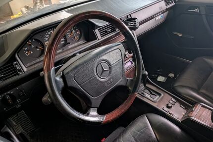 Mercedes-Benz E 320 Gebrauchtwagen