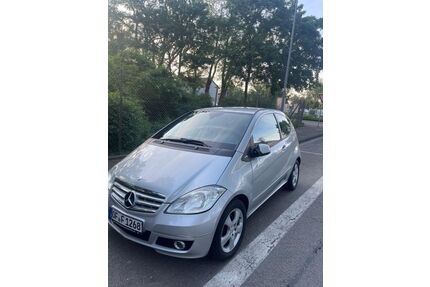 Mercedes-Benz A 180 Gebrauchtwagen