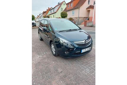 Opel Zafira Tourer Gebrauchtwagen