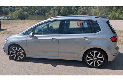 VW Golf Sportsvan Gebrauchtwagen