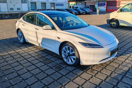 Tesla Model 3 Gebrauchtwagen