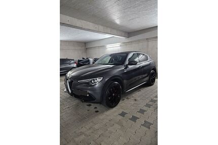 Alfa Romeo Stelvio Gebrauchtwagen