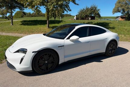 Porsche Taycan Gebrauchtwagen