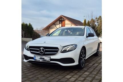 Mercedes-Benz E 220 Gebrauchtwagen