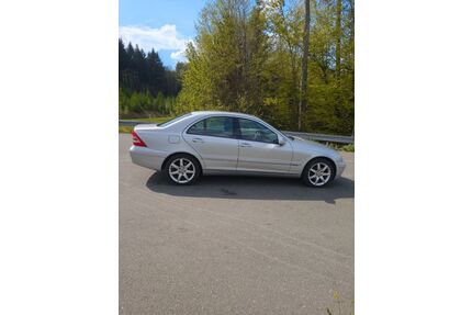 Mercedes-Benz C 180 Gebrauchtwagen