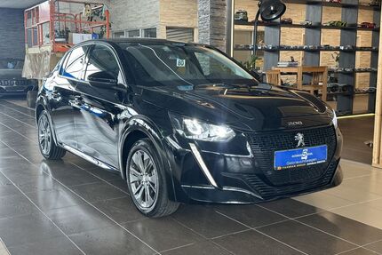 Peugeot e-208 Gebrauchtwagen