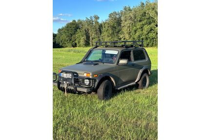 Lada Niva Gebrauchtwagen