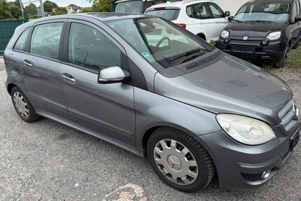 Mercedes-Benz B 180 Gebrauchtwagen