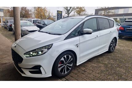 Ford S-Max Gebrauchtwagen