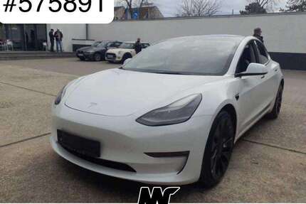 Tesla Model 3 Gebrauchtwagen