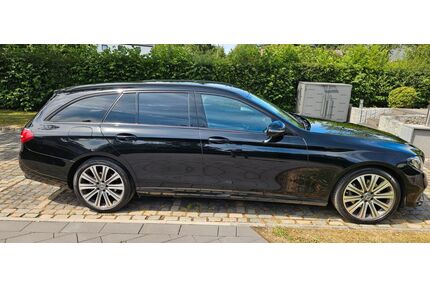 Mercedes-Benz E 220 Gebrauchtwagen
