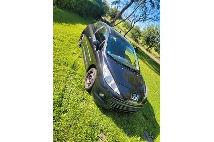 Peugeot 207 Gebrauchtwagen