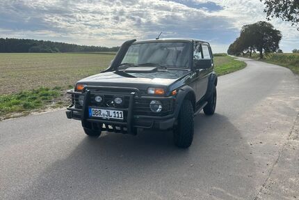 Lada Urban Gebrauchtwagen