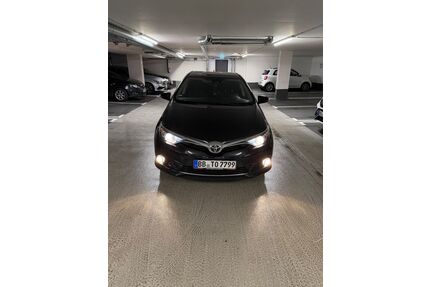 Toyota Auris Gebrauchtwagen