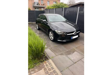 Mercedes-Benz CLA 180 Shooting Brake Gebrauchtwagen