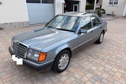 Mercedes-Benz E 300 Gebrauchtwagen