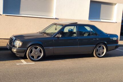 Mercedes-Benz E 230 Gebrauchtwagen