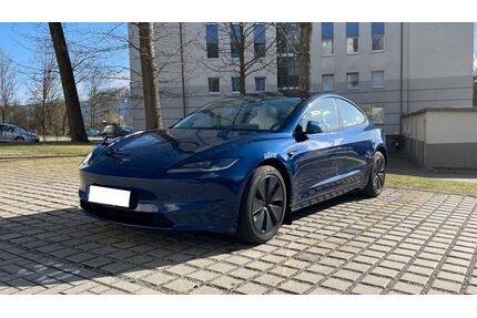 Tesla Model 3 Gebrauchtwagen