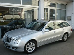 Mercedes-Benz E 200 T Kompr FL Autom Navi PDC AHK SHZ GSHD TOP Gebrauchtwagen
