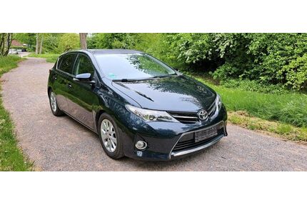Toyota Auris Gebrauchtwagen