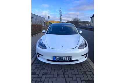 Tesla Model 3 Gebrauchtwagen