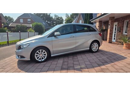 Mercedes-Benz B 180 Gebrauchtwagen
