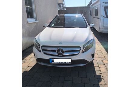 Mercedes-Benz CLA 200 Gebrauchtwagen