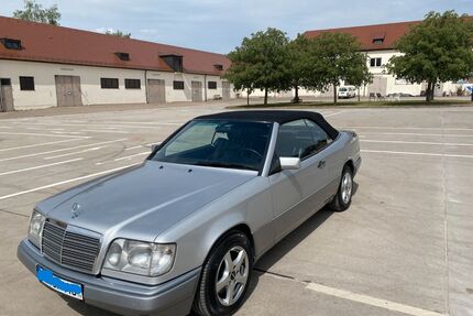 Mercedes-Benz E 220 Gebrauchtwagen