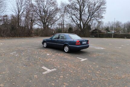 Mercedes-Benz C 180 Gebrauchtwagen