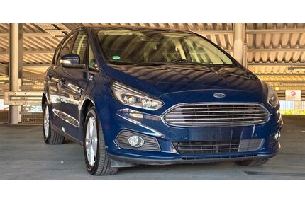 Ford S-Max Gebrauchtwagen