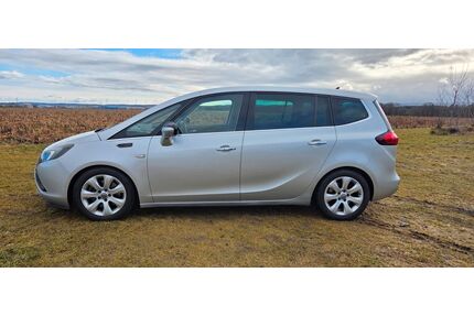 Opel Zafira Tourer Gebrauchtwagen