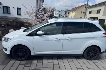 Ford Grand C-Max Gebrauchtwagen