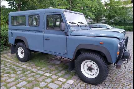 Land Rover Defender Gebrauchtwagen