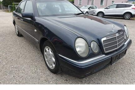 Mercedes-Benz E 230 E -Klasse Lim.Klima eGHSD 8xAlu rostfrei 