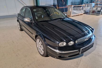 Jaguar X-Type Gebrauchtwagen