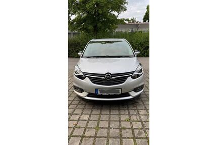 Opel Zafira Tourer Gebrauchtwagen