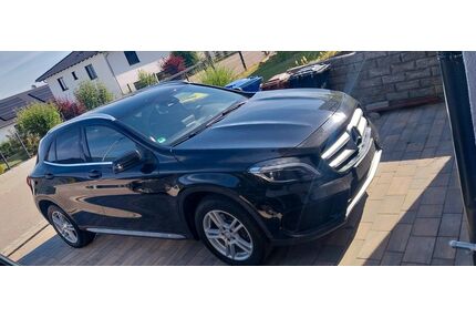 Mercedes-Benz GLA 220 Gebrauchtwagen