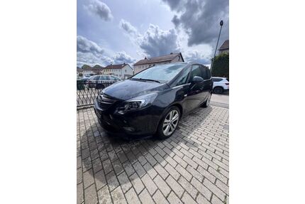 Opel Zafira Tourer Gebrauchtwagen