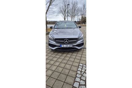 Mercedes-Benz CLA 220 Shooting Brake Gebrauchtwagen