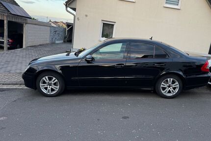 Mercedes-Benz E 220 Gebrauchtwagen