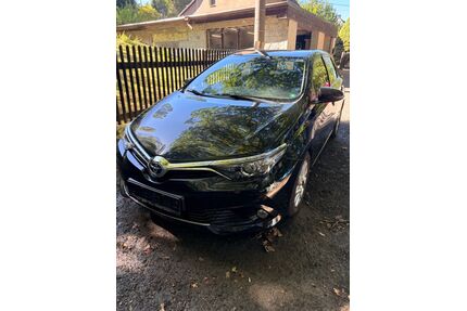 Toyota Auris Gebrauchtwagen