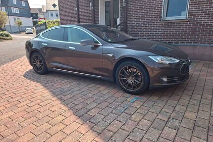 Tesla Model S Gebrauchtwagen