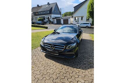 Mercedes-Benz E 220 Gebrauchtwagen
