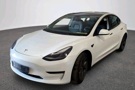 Tesla Model 3 Gebrauchtwagen