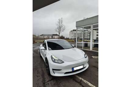 Tesla Model 3 Gebrauchtwagen