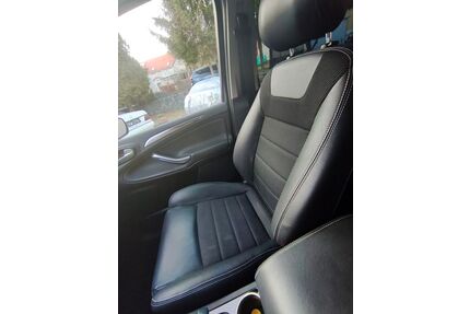 Ford S-Max Gebrauchtwagen