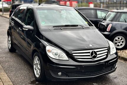 Mercedes-Benz B 180 Gebrauchtwagen