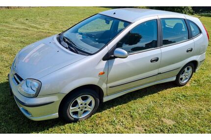 Nissan Almera Tino Gebrauchtwagen