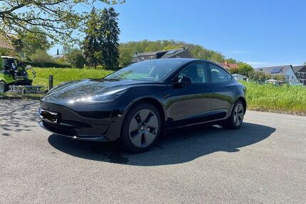 Tesla Model 3 Gebrauchtwagen