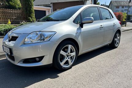 Toyota Auris Gebrauchtwagen